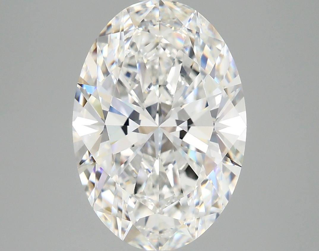 3.69ct Oval lab-grown diamond