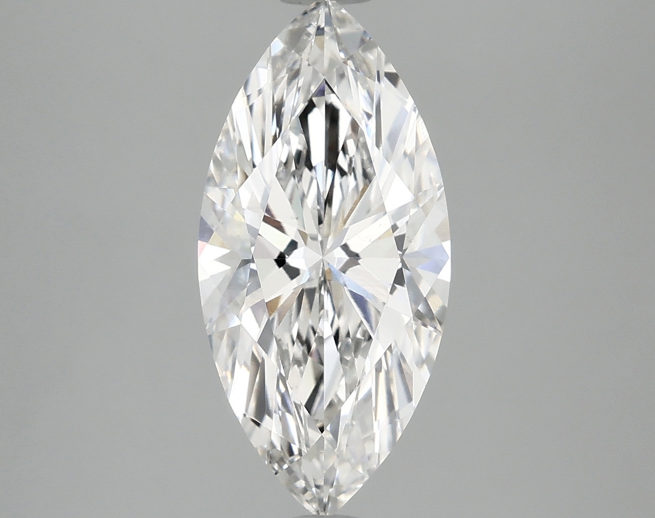 2.5ct lab-grown marquise diamond, F color, VS1 clarity, IGI certified