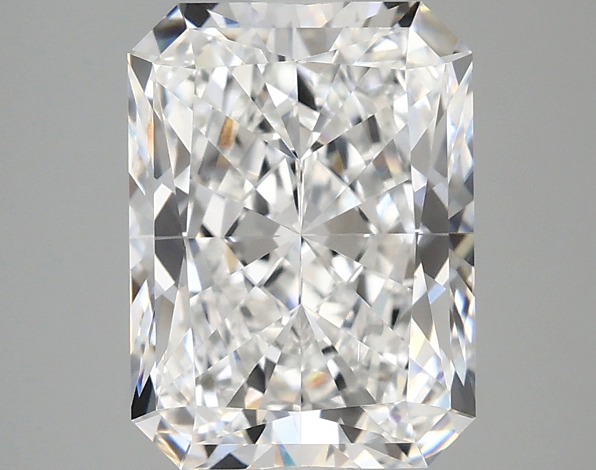 3.07ct Radiant cut lab-grown diamond, D/VVS2, 9.91mm x 7.33mm x 4.97mm