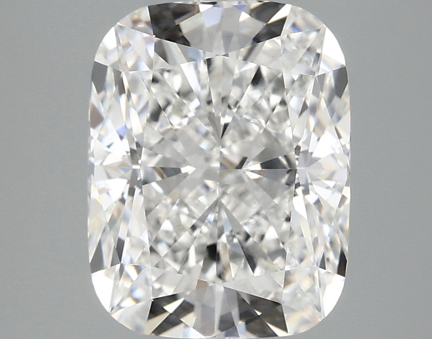 3.08ct cushion cut D/VVS2 lab-grown diamond, IGI certified, 9.94x7.66x5.11mm.