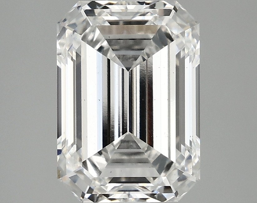 2.91ct Emerald Cut Lab-Grown Diamond, E/VS2 clarity, IGI certified