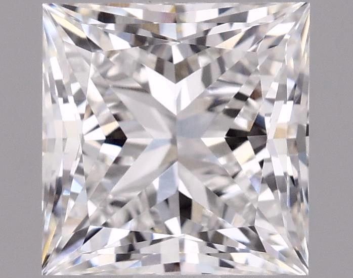 2.79ct Princess cut lab-grown diamond, E/VVS2, 7.85mm x 7.70mm x 5.58mm