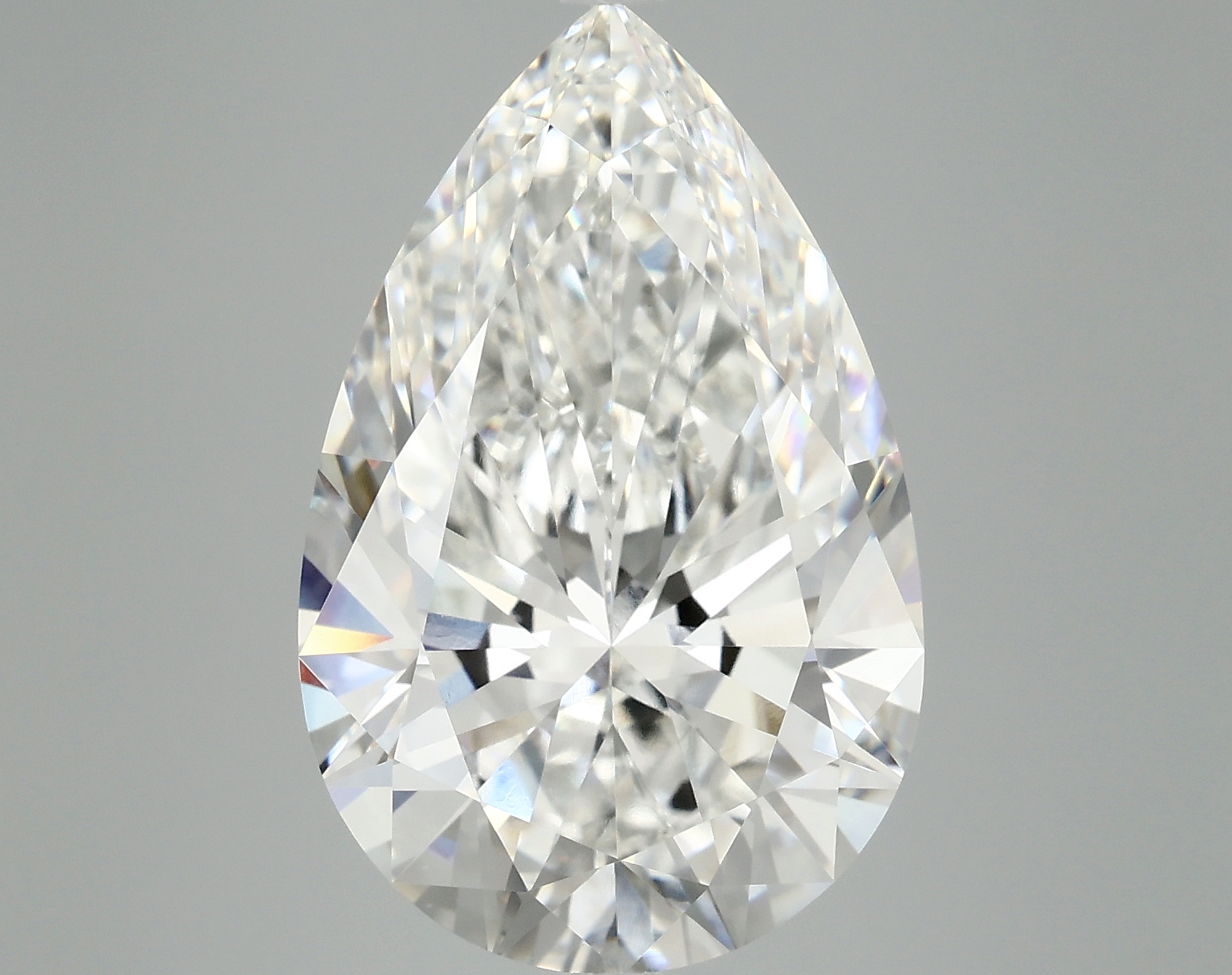 Lab-grown 8.34ct Pear diamond, F/VS1, 17.92mm ID