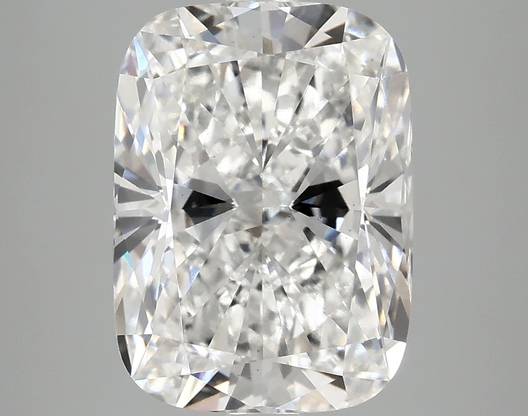4.94ct Cushion lab-grown diamond