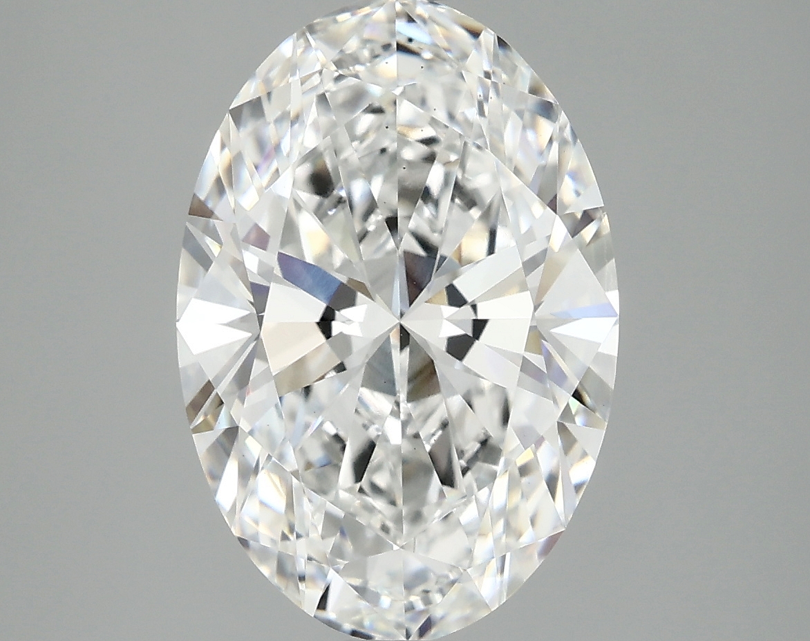 3.67ct Oval lab-grown diamond