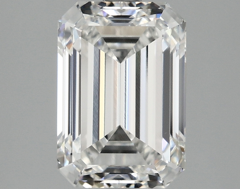 2.90ct Emerald lab-grown diamond