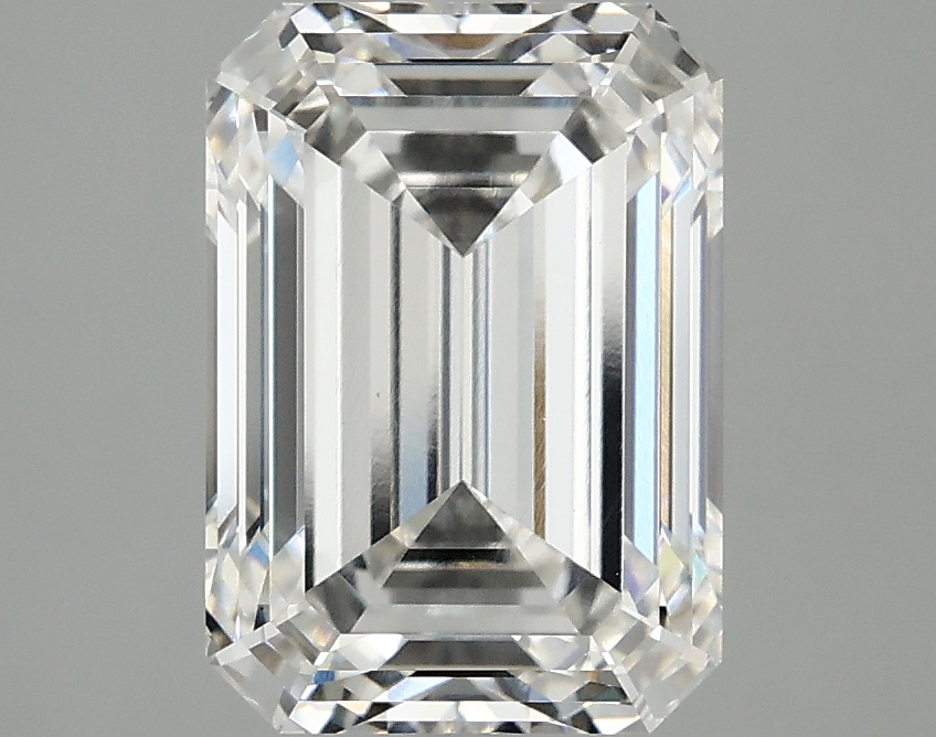 3.22ct lab-grown emerald diamond, F color, VVS2 clarity, 9.78 x 6.93 x 4.73mm