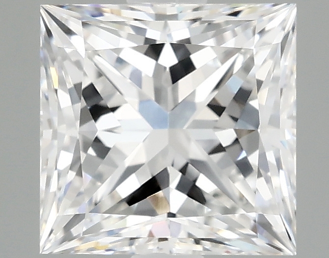 2.85ct Princess cut lab-grown diamond, E/VVS2, 7.76mm x 7.65mm x 5.59mm