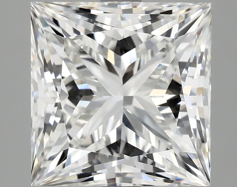 3.9ct Princess cut lab-grown diamond, F/VVS2, 8.61 X 8.45 X 6.09 mm