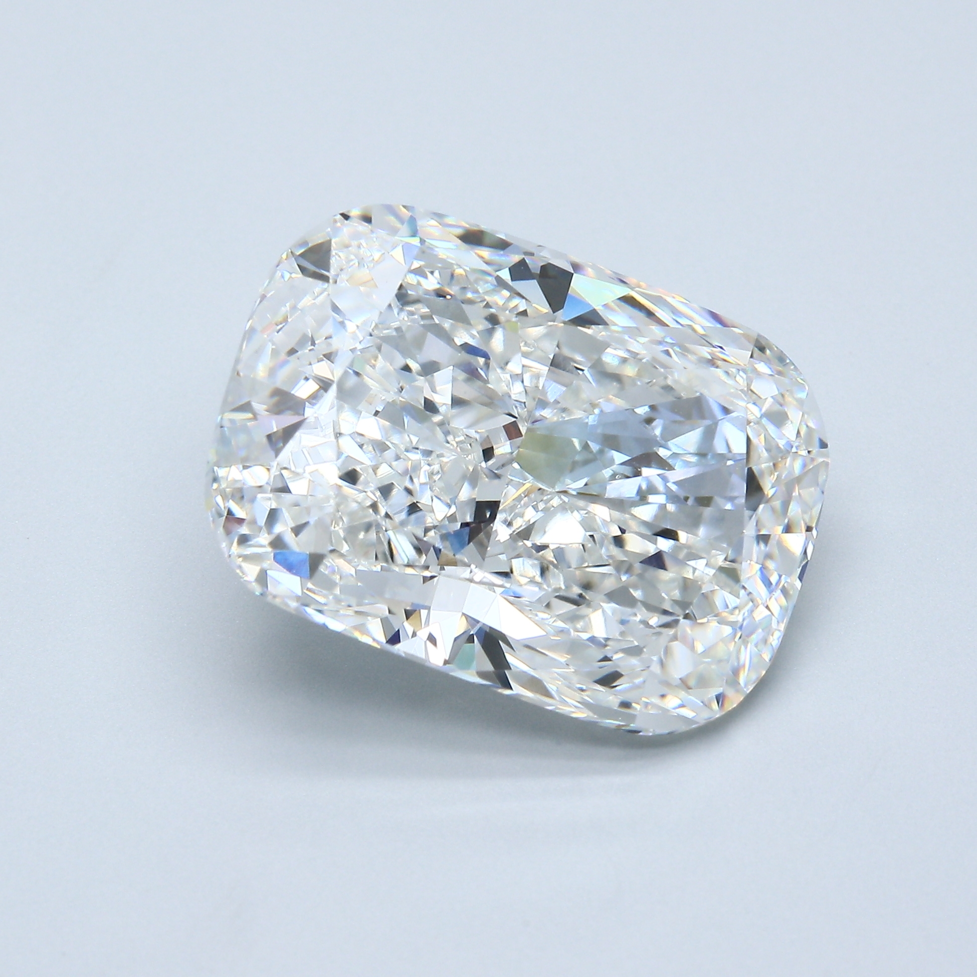 14.01ct Cushion Cut Lab Diamond, F Color, VVS2 Clarity, 17.07mm ID