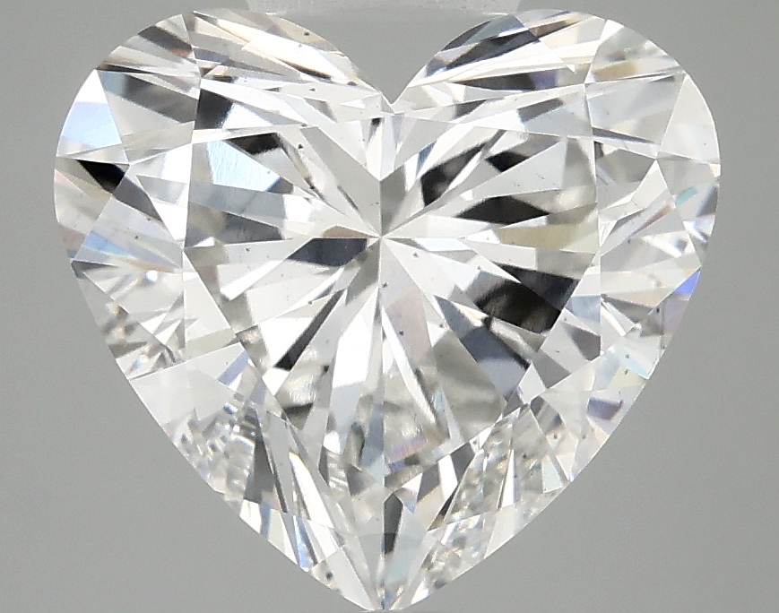 4.07ct lab-grown heart diamond, F color, VS2 clarity, 10.28mm ID