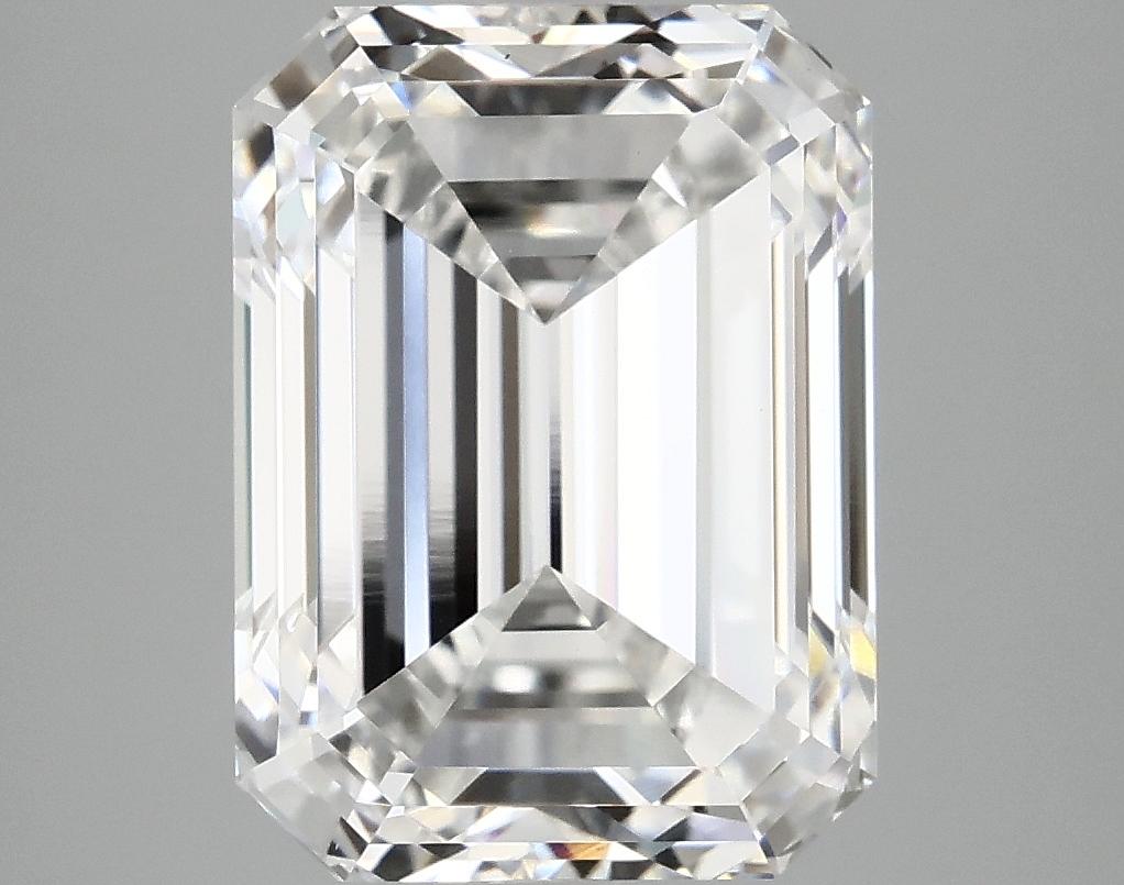 Exact supplier image of VY-01205730 Emerald lab-grown diamond