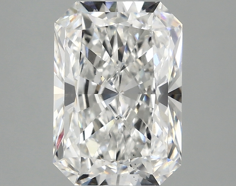 2.55ct lab-grown diamond, Radiant cut, E/VS2, 9.67mm ID