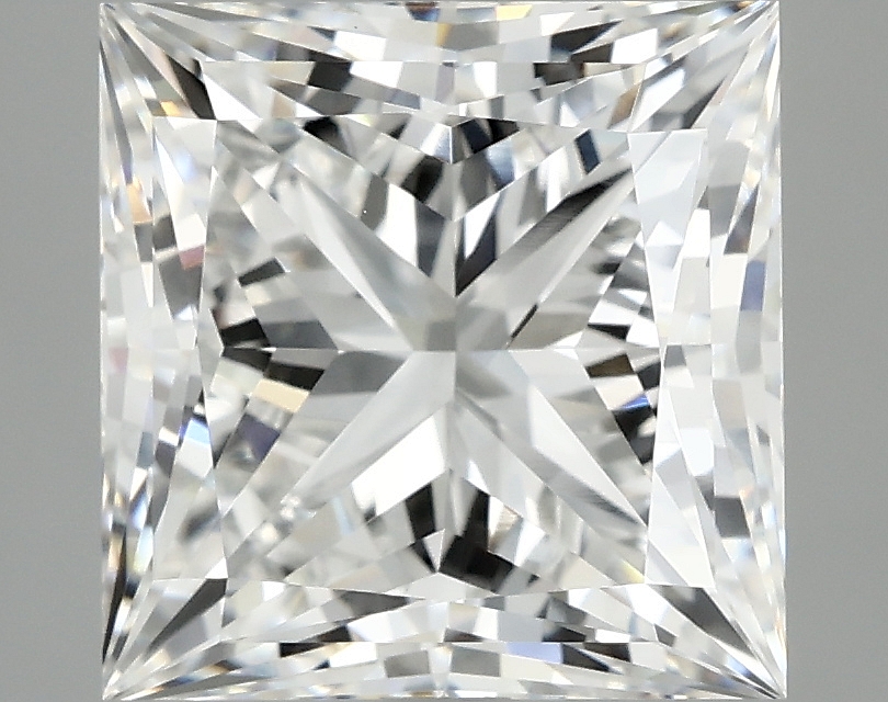 5.1ct Princess cut lab-grown diamond, E/VVS2, 9.49mm x 9.35mm x 6.59mm