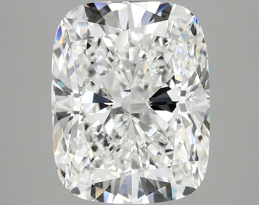 3.7ct cushion cut lab diamond, E color, VVS2 clarity, 10.36 x 8.11 x 5.52mm