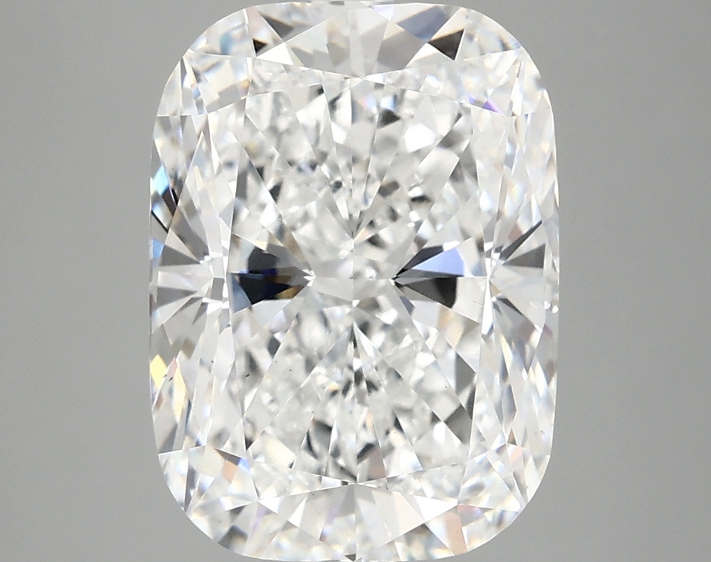 5.07ct cushion cut lab diamond, D color, VS2 clarity, 12.11 x 8.84 x 5.93mm