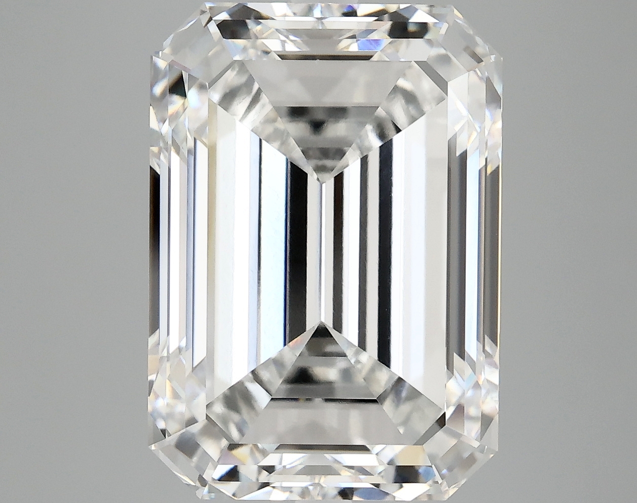 9.01ct Emerald Cut Lab-Grown Diamond, F Color, VVS2 Clarity, Measurements: 13.89 x 9.83 x 6.76 mm