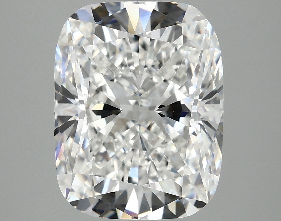 Lab-grown 4.19ct Long Cushion diamond, E/VS1, IGI certified