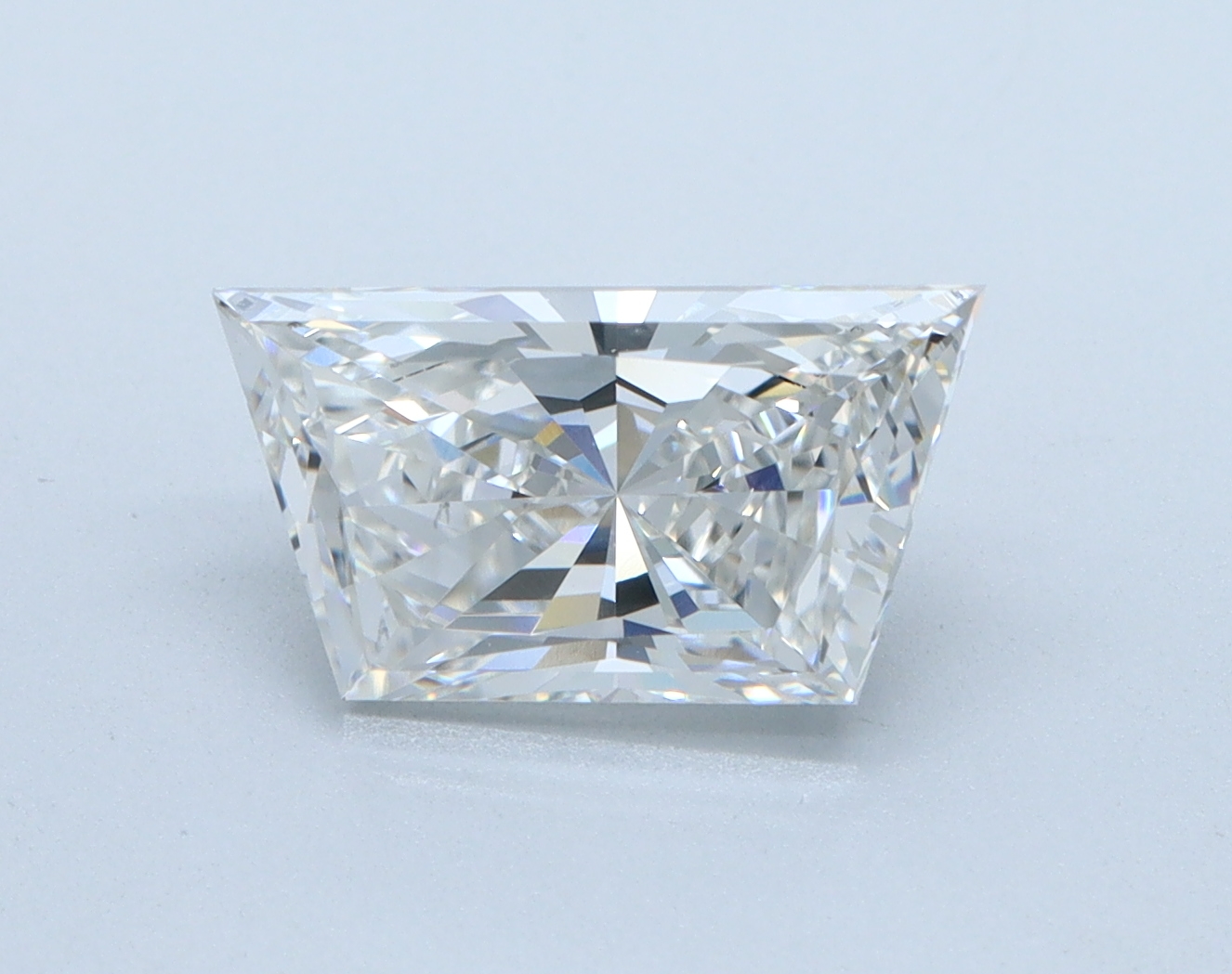 2ct Lab-Grown Trapezoid Diamond, F/VS1, 10.36mm x 5.64mm x 4.51mm