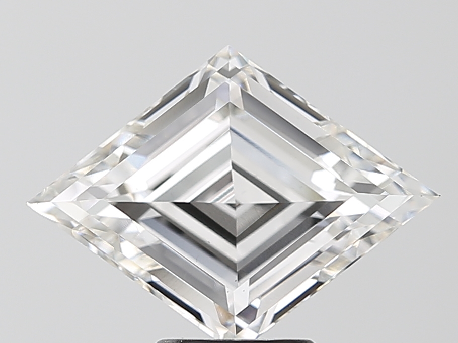 3.97ct Lozenge Cut lab-grown diamond