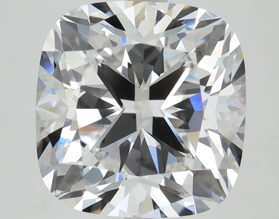 5.32ct lab-grown diamond square cushion cut loose stone with D/VS1 characteristics, IGI certified report LG778662151, measurements 10.05 x 9.74 x 6.78 mm.