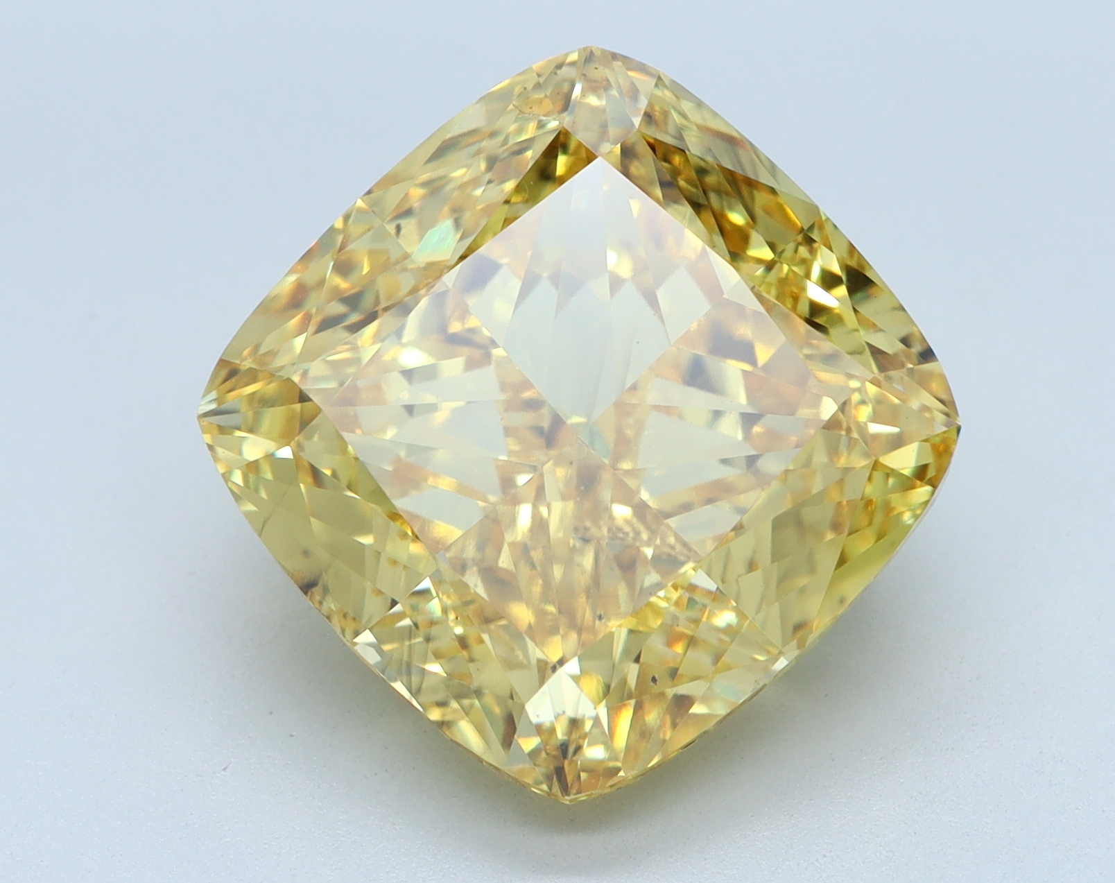 8.74ct Square Cushion YELLOW/SI1 Lab Diamond, measurements: 11.40 X 11.34 X 7.10 mm