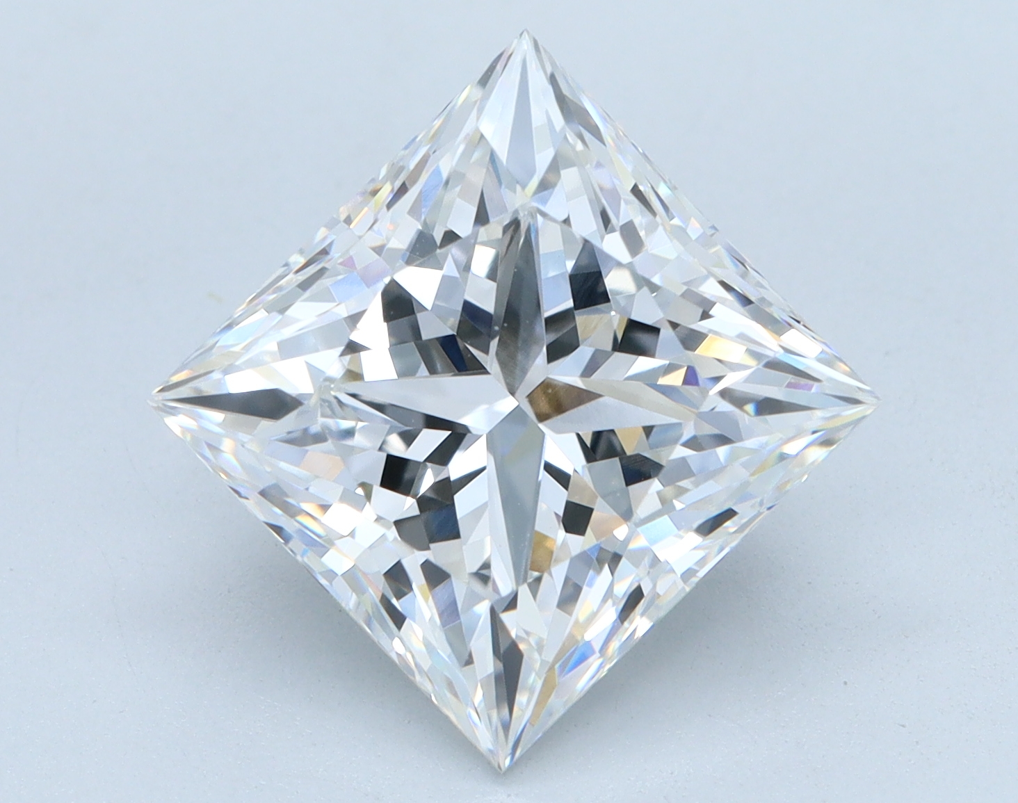 5.11ct Princess cut lab diamond, E color, VVS2 clarity, 9.46mm ID