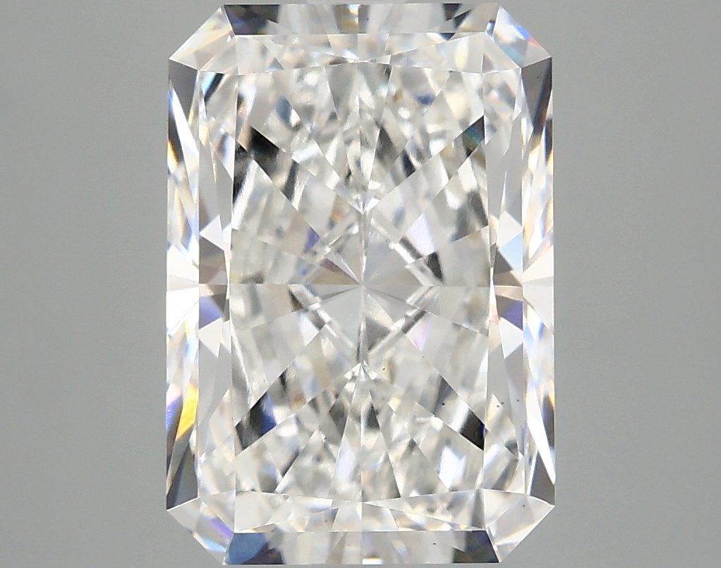 4.81ct Radiant Cut Lab-Grown Diamond, E/VS2, 11.83mm x 8.19mm x 5.61mm