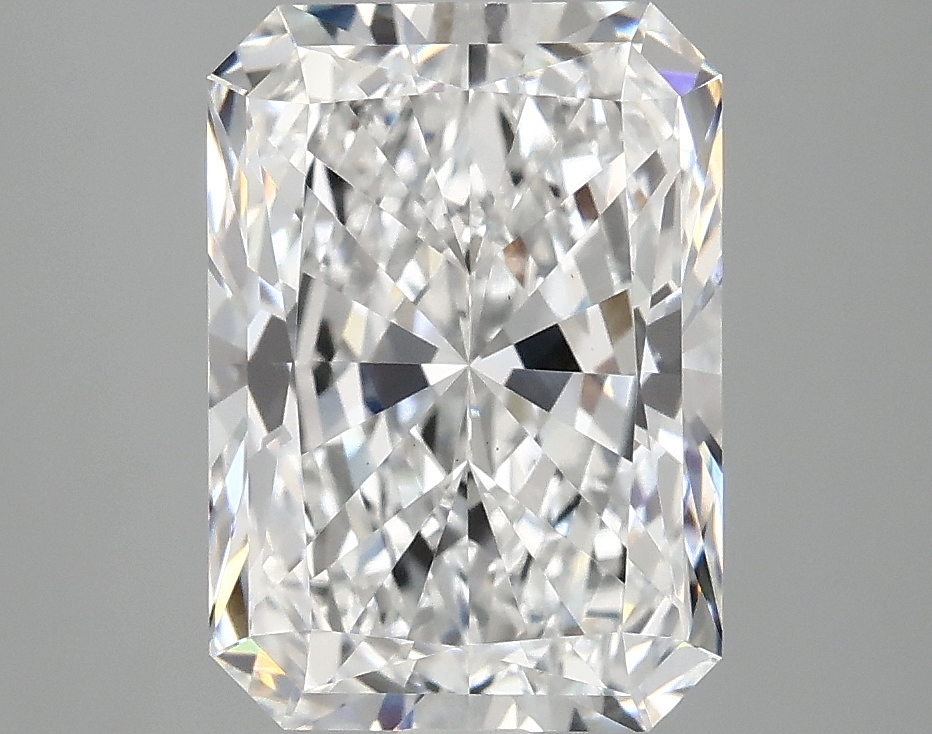 3.68ct Radiant cut lab-grown diamond, E/VS1, 10.87x7.65x5.15mm