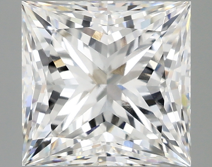3.87ct Princess cut lab-grown diamond, E/VVS2, 8.60mm x 8.39mm x 6.09mm