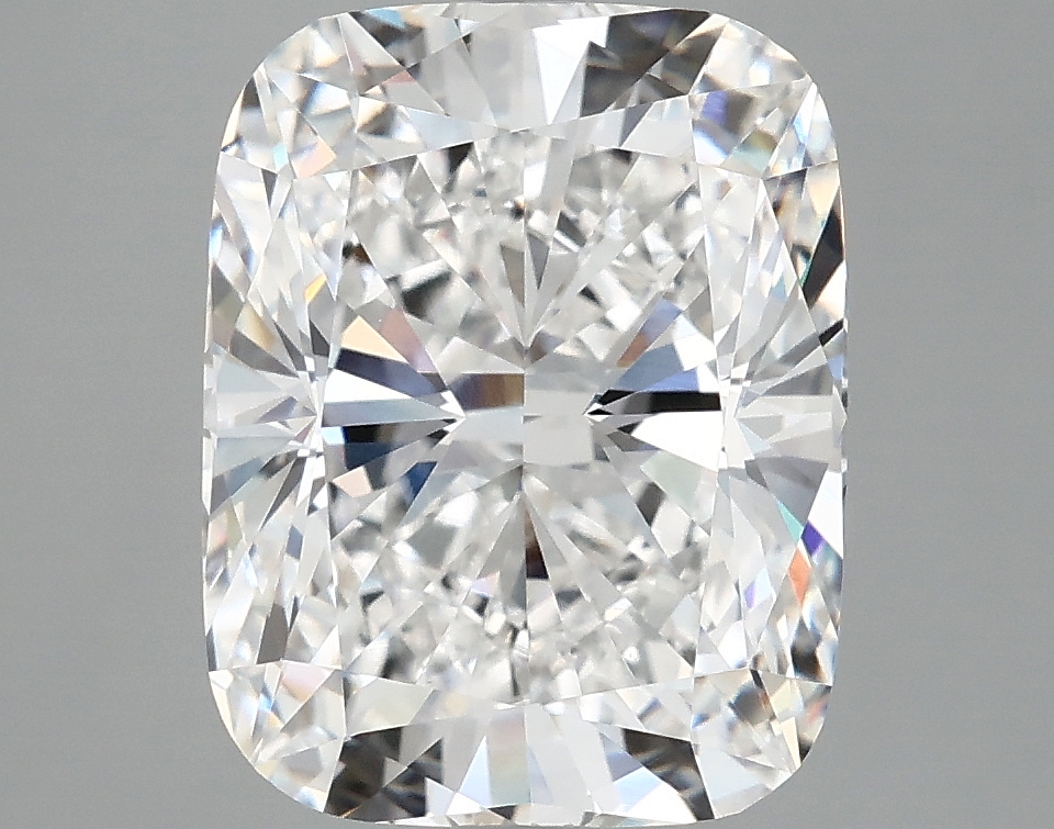 4.99ct Cushion lab-grown diamond