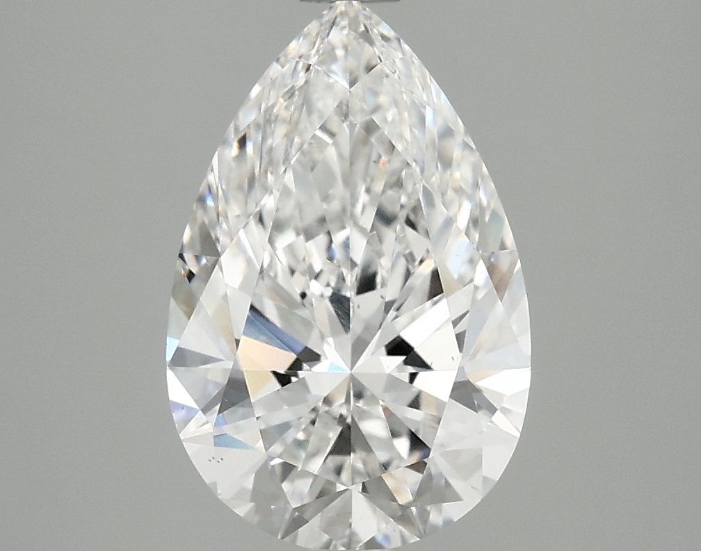2.68 carat pear-cut lab diamond, E color, VS1 clarity, 12.14mm ID