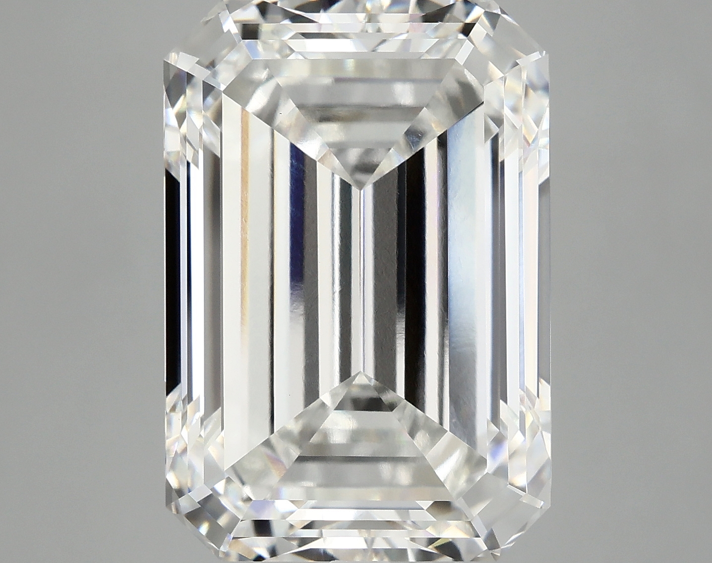 14.09ct lab-grown emerald diamond, F color, VS1 clarity, IGI certified