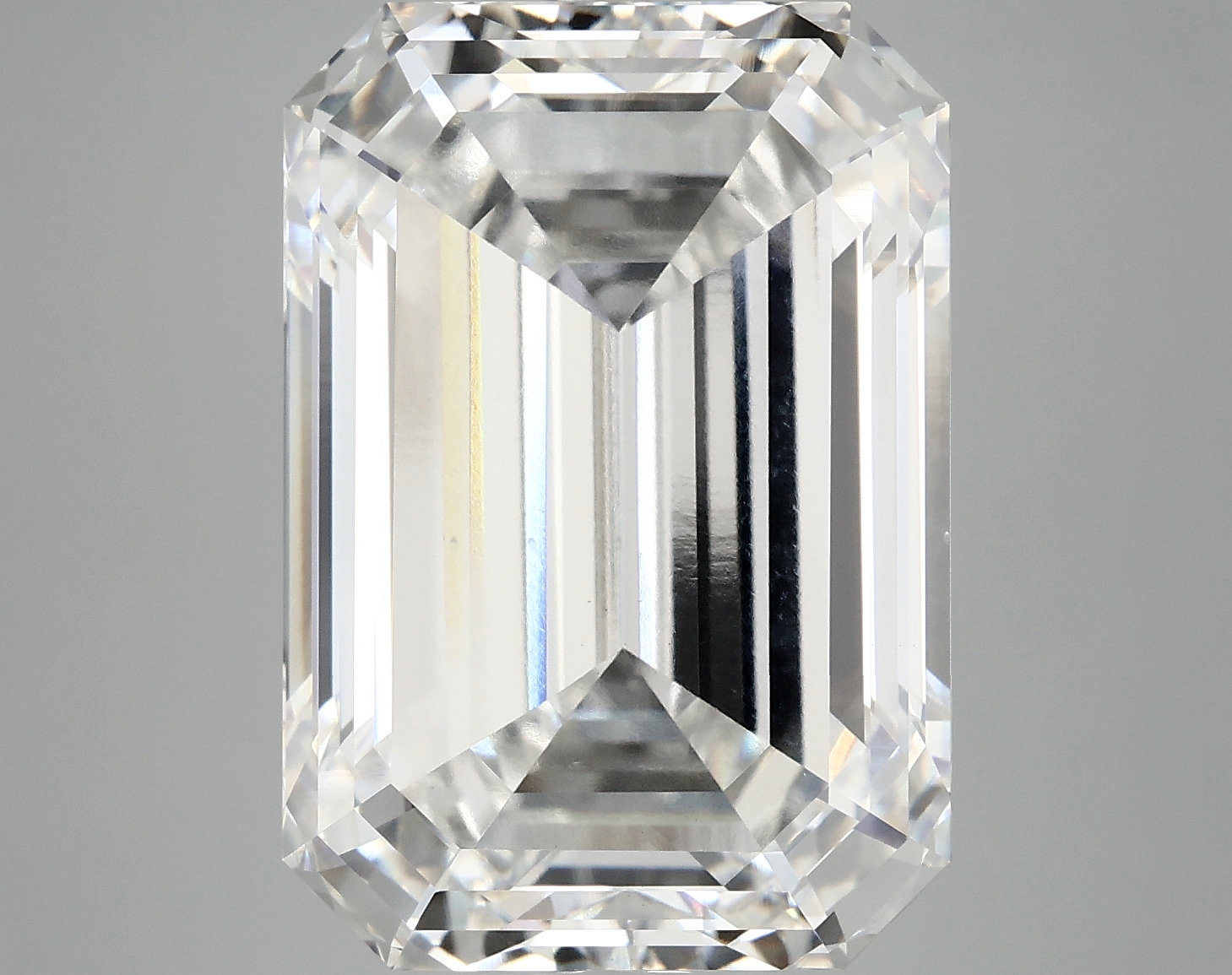 14.1ct lab-grown emerald diamond, F color, VS1 clarity, IGI certified