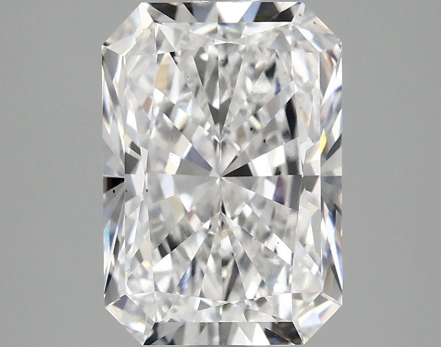 2.44ct Radiant cut lab-grown diamond, D color, VS2 clarity, IGI certified