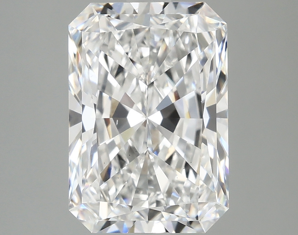 3.78ct Radiant lab-grown diamond