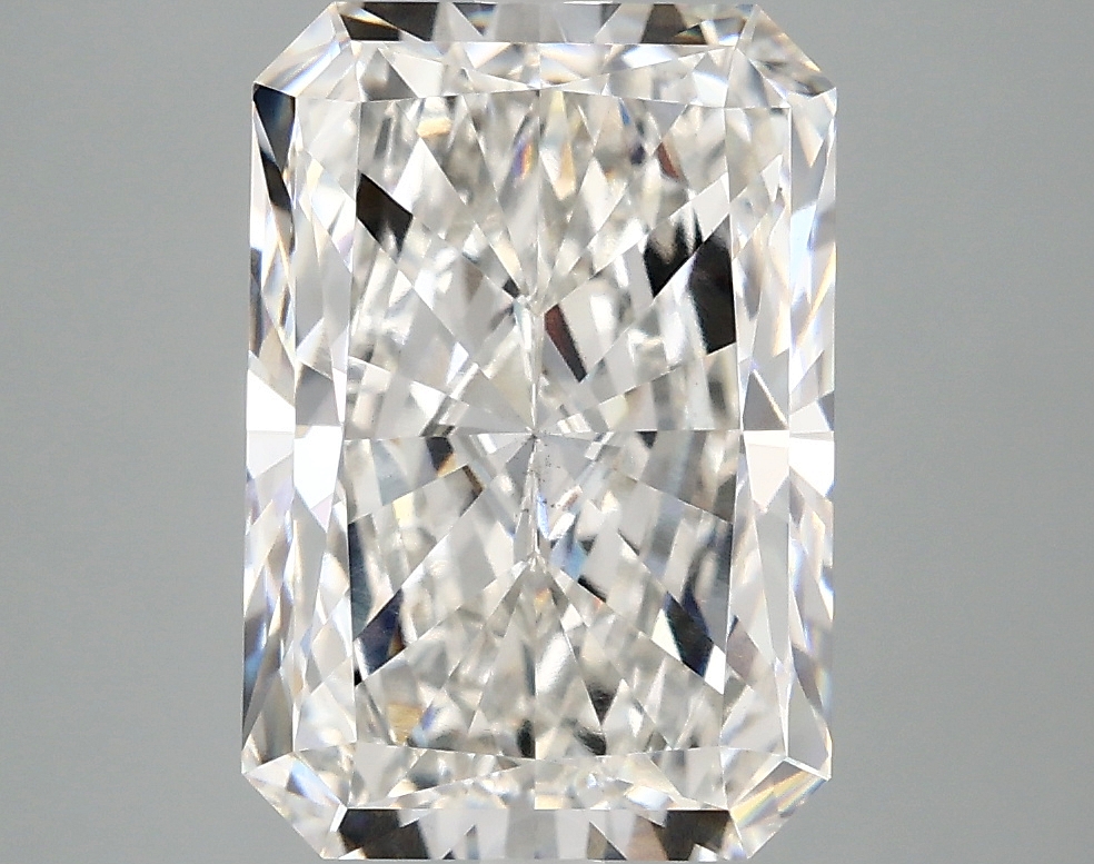 3.88ct Radiant cut lab-grown diamond, F color, VS2 clarity, measurements 11.27 x 7.74 x 5.03 mm