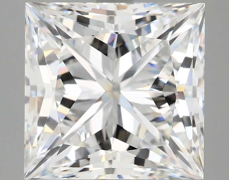 4.55ct Princess cut lab-grown diamond, E/VVS2, 9.10 x 8.93 x 6.50mm