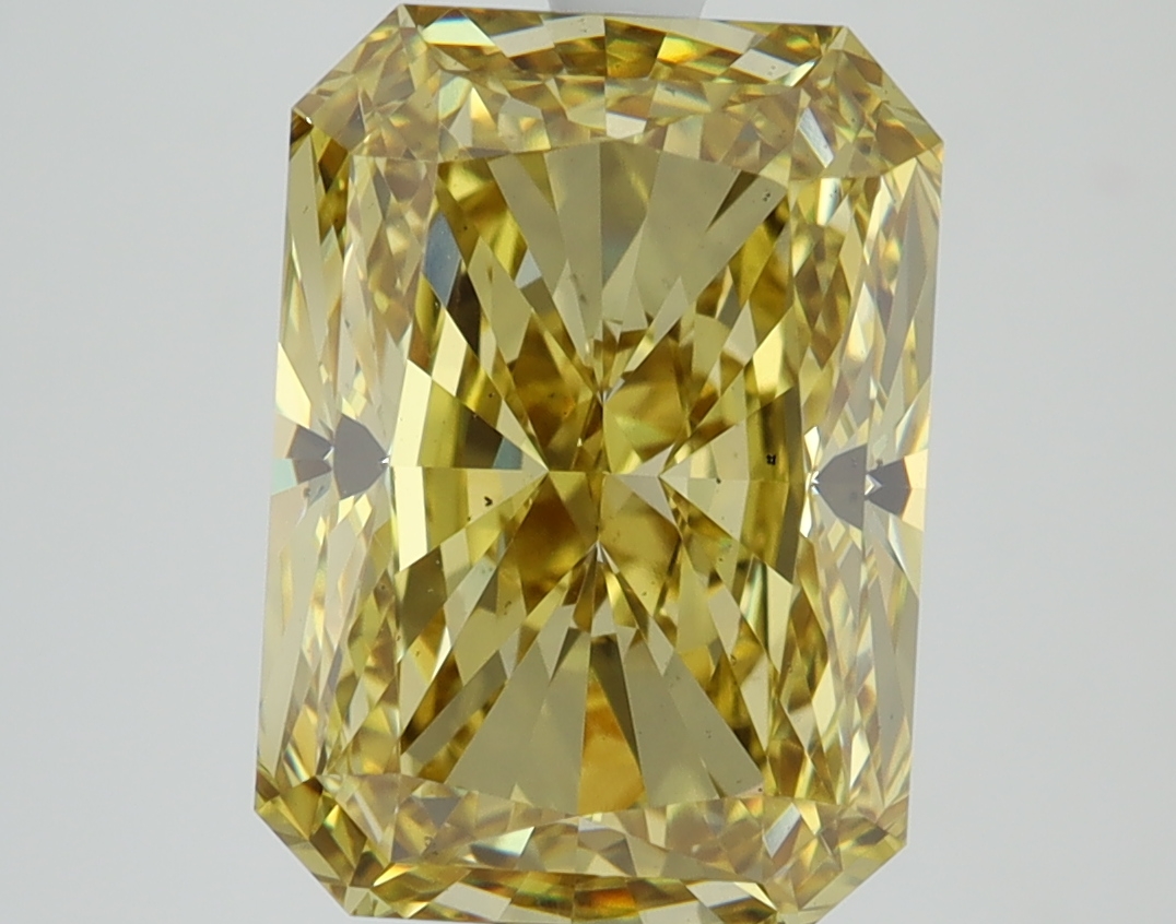5.25ct Radiant cut lab diamond, yellow color, VS2 clarity, 11.55mm ID