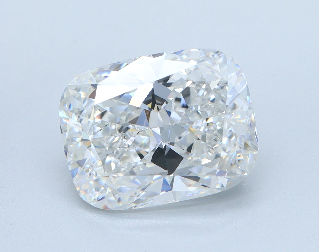 3.09ct Cushion lab-grown diamond
