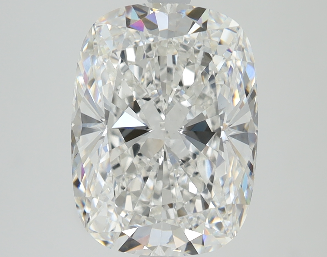 4.09ct Cushion Cut Lab Diamond, F Color, VVS2 Clarity, 11.48mm ID