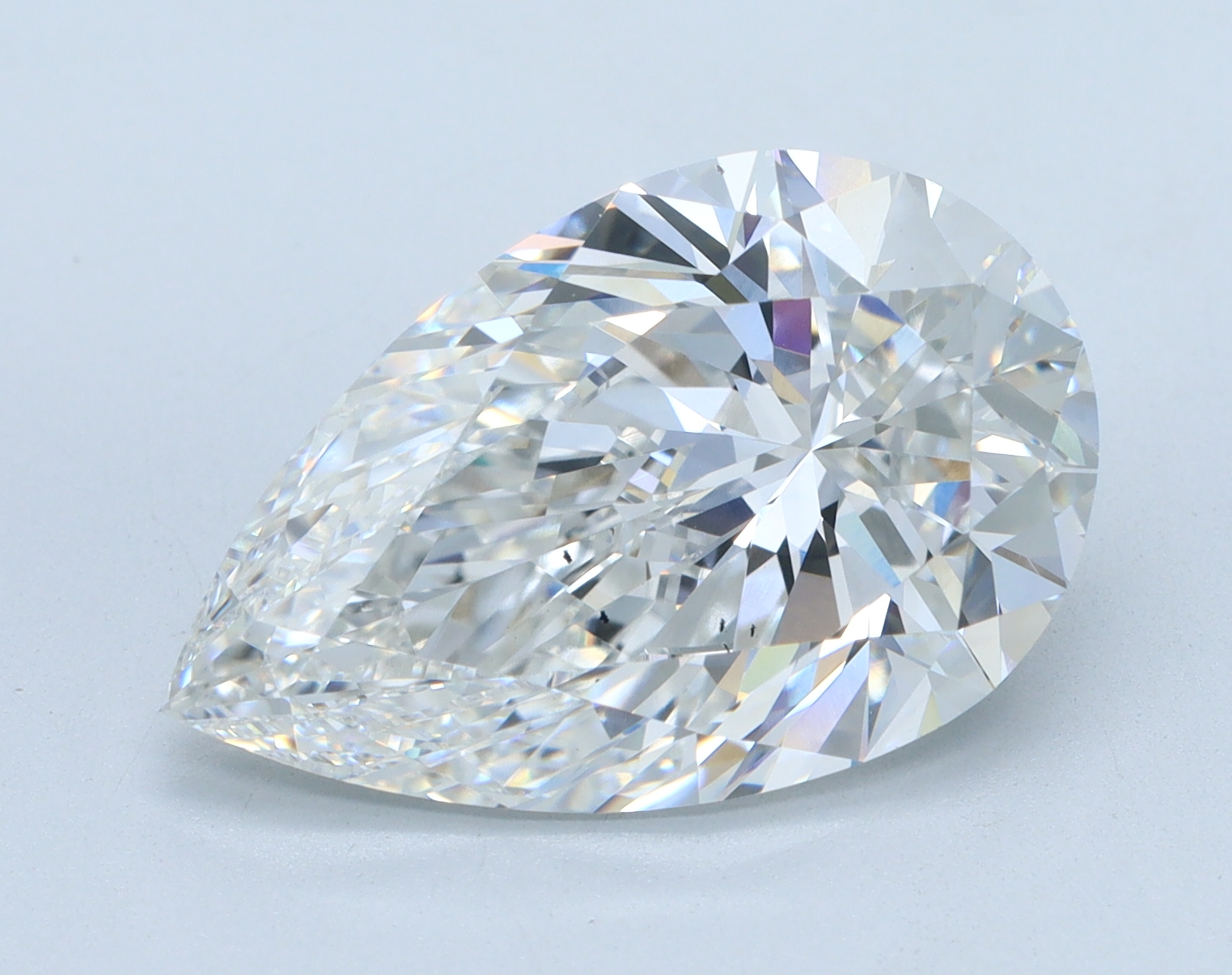 Lab-grown 6.06ct Pear Diamond, F/VS2, 16.06mm ID