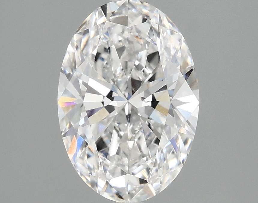 1.89ct oval lab-grown diamond E/VS1 with IGI certification.