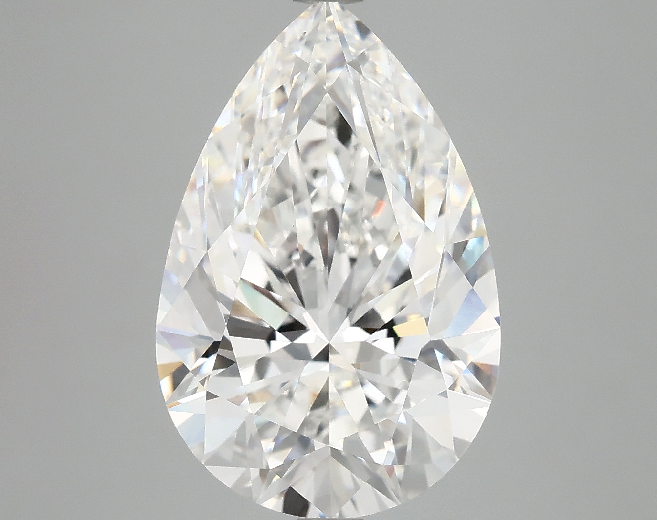 6.73ct pear-shaped lab-grown diamond, E color, VS1 clarity, IGI certified.