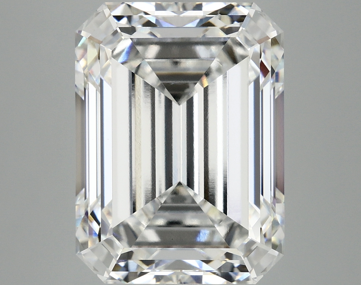 10.1ct emerald cut lab diamond F/VVS2 IGI certified LG705511058