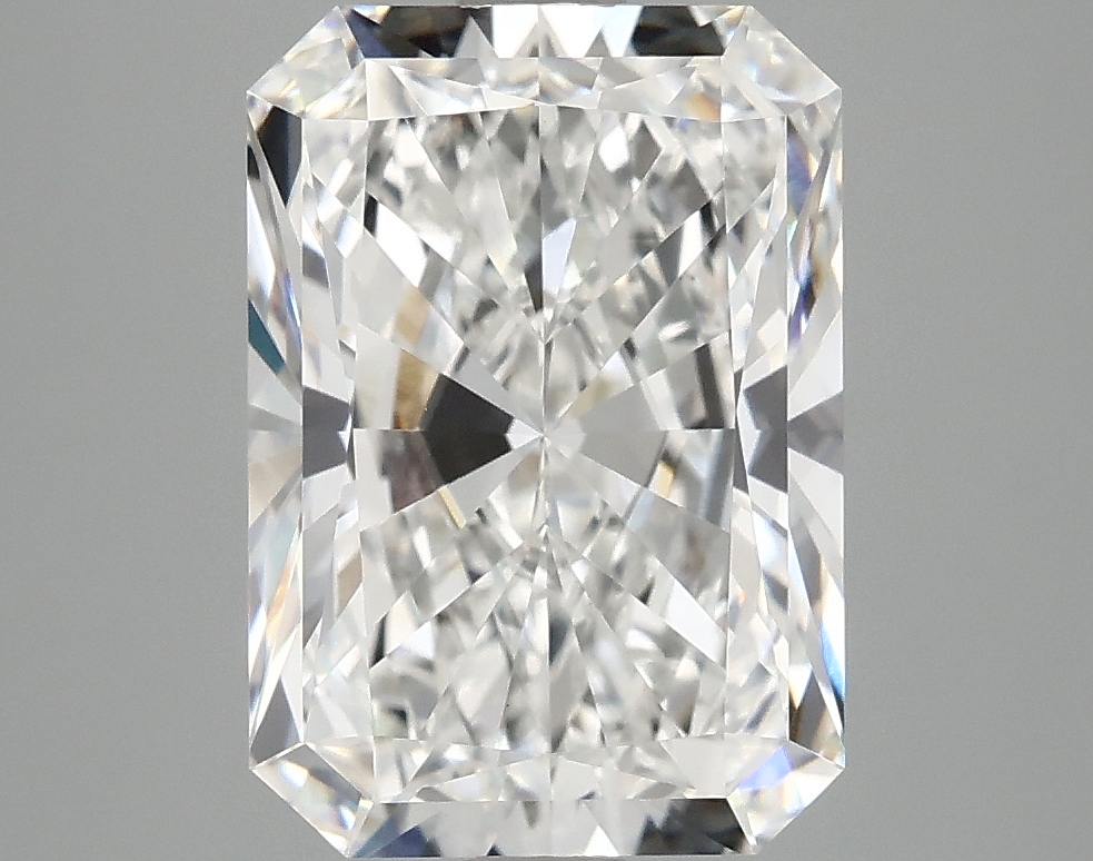 4.1ct lab-grown radiant diamond E/VVS2 IGI certified LG773650930