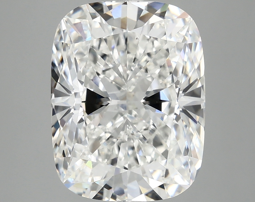 5.1ct cushion cut lab-grown diamond, E color, VS1 clarity, IGI certified.