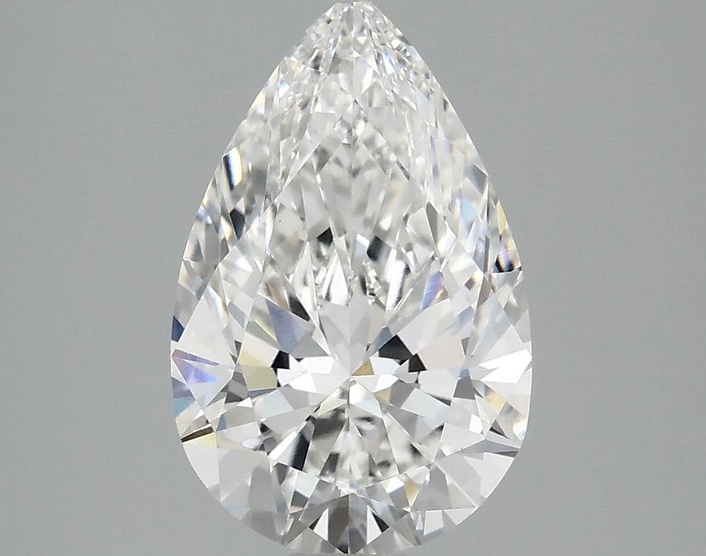 2.34ct pear-shaped lab-grown diamond, E color, VVS2 clarity, IGI certified.