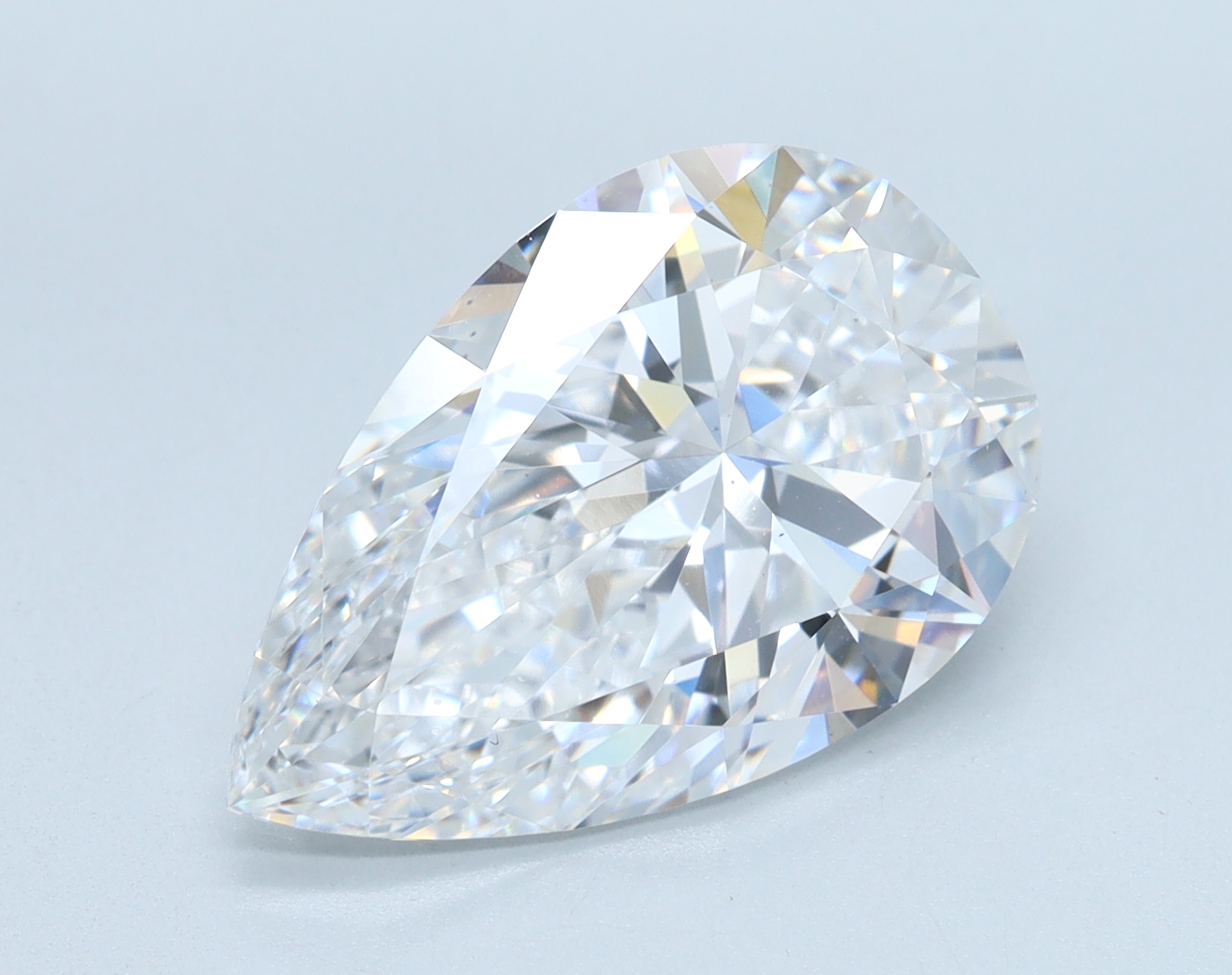 5.02ct pear cut lab-grown diamond, E color, VS2 clarity, IGI certified.