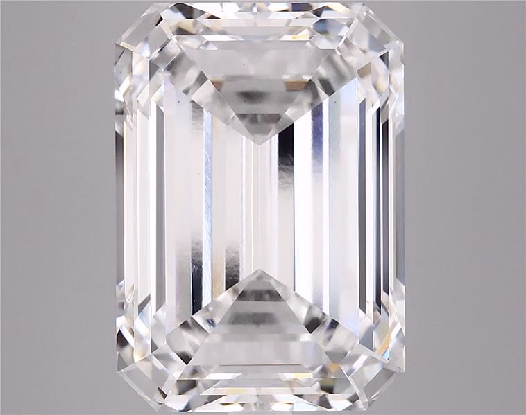 3.04ct Emerald lab-grown diamond